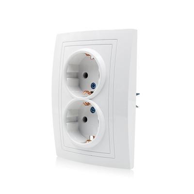 China European Standard Safety Y Series Double Socket 2 Germany Schuko Strip Wall Outlet Electrical Outlet for sale