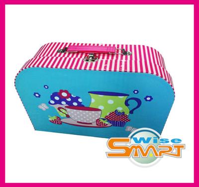 China 600 - 3000 gsm Cardboard Paper Printing Packaging Box / Gift Packaging Boxes by Offset / UV Printing PB2012316 for sale