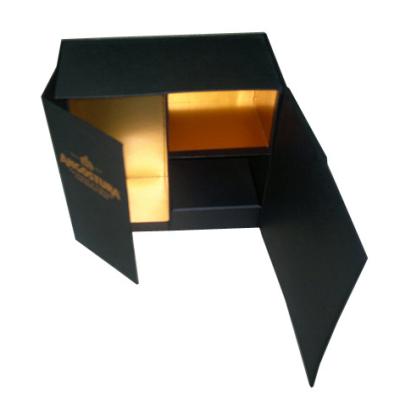 China Black Folding MDF, Cardboard, rigid Paper Board Gift Wine Packaging Boxes with Offset, UV Printing for sale