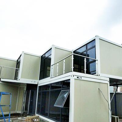 China Modern Cbox Prefab Flat Pack Container Home Office Cheap Prices Ready Made Container House for sale