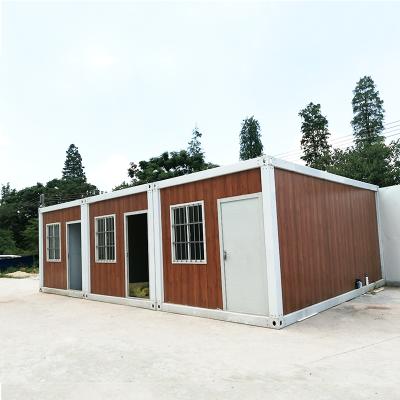 China Modern Detachable Prefab Worker Container Sleeping Quarters 20ft 40ft Container For Worker Shifts for sale