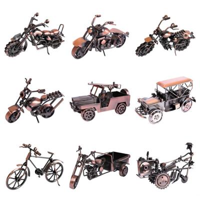 China Eco-Friendly Customized Handmade Metal Motorcycle Model Office Restaurant Desktop Decoration Accessories Gifts for sale