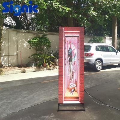 China CE Certification Outdoor Signic P2.5mm Digital Outdoor Plug and Play Led Poster For Commercial Advertising for sale