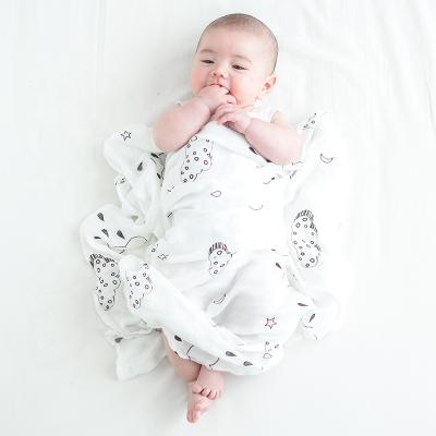 China 2020 Custom Made PORTABLE Printing Newborn Baby Muslin Wrap Organic Cotton Baby Wrap Bamboo Set Covering for sale