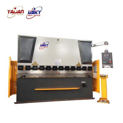 China YALIAN/USKY CNC Press Brake Machine 135T/3200mm Delem DA69T System Stainless Plate Folding Short Delivery Time Long Warranty for sale