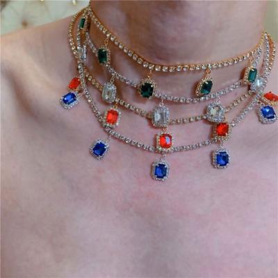 China TRENDY Yiyuan Fashion Icy Tennis Necklace Silver Jewelry Blingbling Green Blue Red Diamond Pendant Necklace for sale