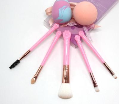 China Fan Brush Fashionable Brush Set For Makeup Personalized Makeup Brush Set  Soft Touch Makeup Brushes for sale