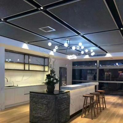 China Artistic Ceilings Hot Sale Customized White Irregular Mesh Aluminum Panel for sale