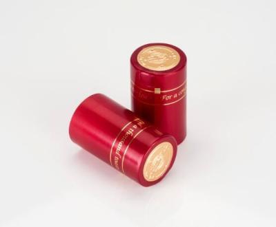 Cina Gli anti strizzacervelli UV del vino delle capsule degli strizzacervelli del PVC di rosso ricoprono la rotocalcografia impermeabile in vendita