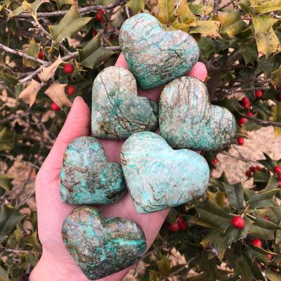 China China Crystal Wholesale Bulk Healing Crystals Natural Hearts Turquoise Hearts For Home Decoration for sale