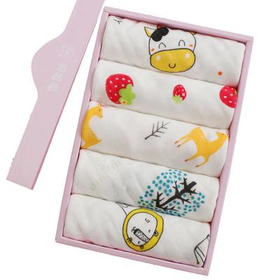 China Vegetation dyeing 5 pcs in box non-fluorescent six diaper gauze cotton squares printed baby saliva towels for sale