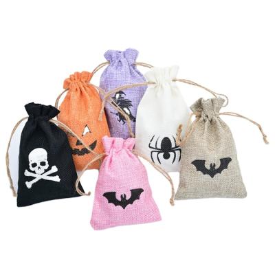 China Factory Wholesale Eco-friendly Halloween Bags Bat Pattern Festival Gift Drawstring Bag Logo Halloween Bags For Candy Custom Made Te koop