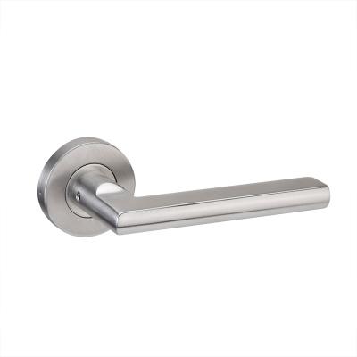 China Modern high quality stainless steel door handle with separate fireproof door handle for sale