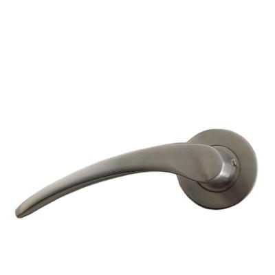 China High standard modern simple design stainless steel door lever handle hardware for metal door for sale