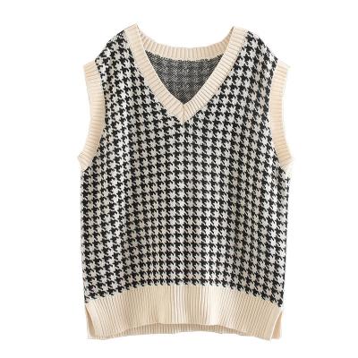 China OEM QUICK DRY Custom 100% Wool V-neck Loose Fit Sleeveless Knitted Sweater Vest For Women for sale