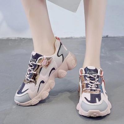 China 2022 Women's Breathable/Recyclable Anti-skid Reflective Thick Bottom Sneakers Fashion Female Sneaker Lace Up Leisure Women Designer Shoes for sale