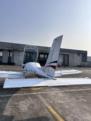 China Compre em estoque Comodidade Avião Civil Avião Jet Privado Modelo de Avião à venda
