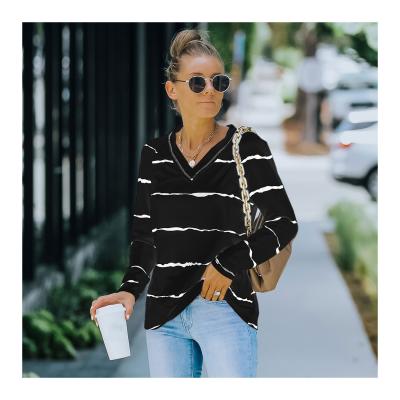 China Striped fashion of the sleeveTT-shirt women's autumn and winter viable popular push-up women's long shirt for sale