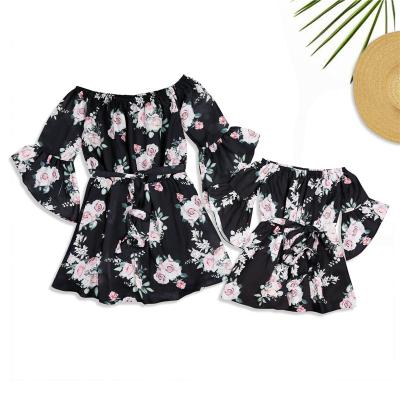 China Compressed Women Long Sleeve Parent-child Outfit Child Dress Mommy And Me To Dress Family Clothing Sets for sale