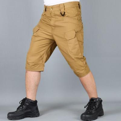 China Breathable Walking Shorts 3/4 Men Multi Pocket Capris Training Workwear Shorts Quick Drying Exercising Shorts for sale