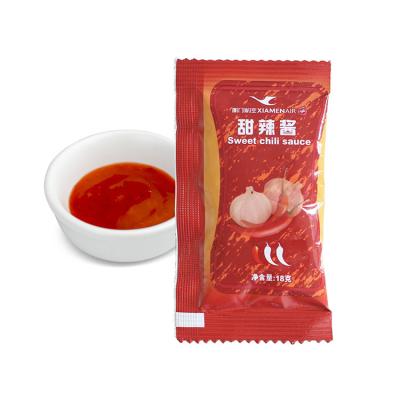 China New Taste Best Quality Natural Style Hot Sweet Chilli Sauce XS001 for sale