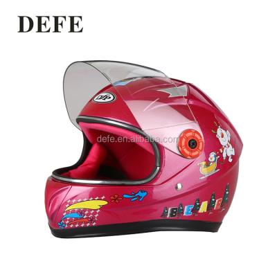 China Head Protection Customized Cute Children's Full Racing Helmet Children's Sports Safety Helmet for sale