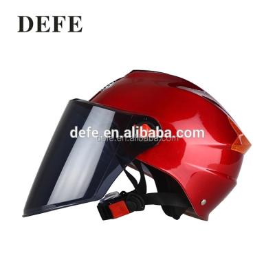 China Protection For Main Cheap Custom Light-Treat Half Face Flip Up Red Summer Motorcycle Helmets for sale