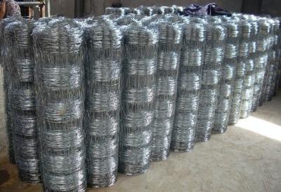 China Zinc Welded Field Wire Fence , Poultry Farms Hinge Joint Fencing for sale