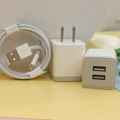 China 2022 New Design Mobile Phone Wall 5v 2.1A Multi Dual Port Usb Charger With Data Cable For Iphone for sale