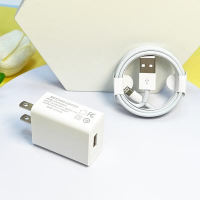 China Hot Sale 2022 5v 2A USA Plug Mobile Phone Usb Phone Charger For Iphone With Cable And Data Package for sale