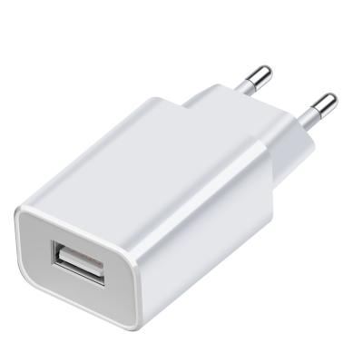 China Hot Selling 5v 2A Mobile Phone Amazon Wall Eu Usb Charger For Iphone With Cable And Data Packet for sale