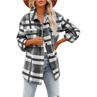 China New Trend Autumn And Winter Breathable Flannel Checked Button With Big Pockets Women Shirt Black And White Coat for sale