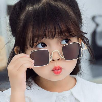 China 2021 newest fashion sunglasses YTSMF05280 2021 kids square sunglasses retro alloy eyewear shade sun glasses wholesale for sale