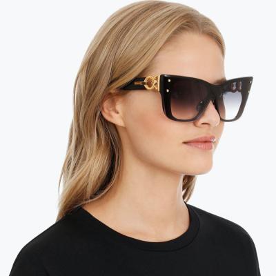 China Wholesale custom cateye frame sunglasses women sunglasses YTSYB 8676 fashion logo big stretching Sun glasses 2022 for sale