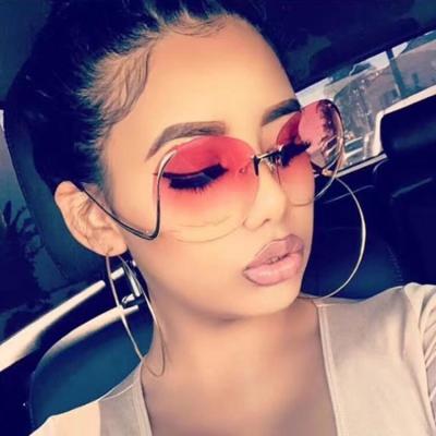 China YTSJT8078 Fashion Sunglasses Women Wholesale Sun Glasses Ally Irregular Sunglasses 2021 Glass Shades for sale