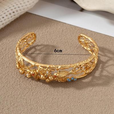 China Environmental Friendly fashion jewelry bracelets bangles 18k Gold Plated Hollow Flower Cuff Bracelets Ring Wedding Gifts for sale