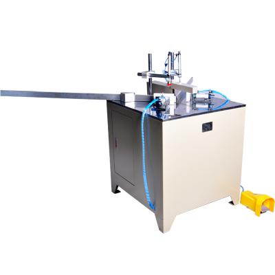 China Automatic Pneumatic Products 45 Degree Aluminum Profile Saw Cross Frame Point Bracket Woodworking Corner Cutting Machine for sale