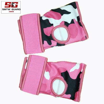 China Great For Factory Wholesale Kid Training Wrist Support Boxing Nylon Elastic Inner Boxing Gloves for sale