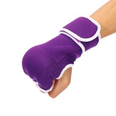 China Ideal For Boxing Training Custom Logo Boxing Gel Padded Hand Wraps Inner Gloves Quick Wraps Gloves for sale