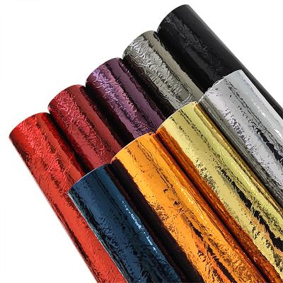 China Solid Color Mirror Wrinkle Faux Leather Waterproof Metallic Mirrored Velvet Sheet Backing For Making Bags Shoes Purse for sale