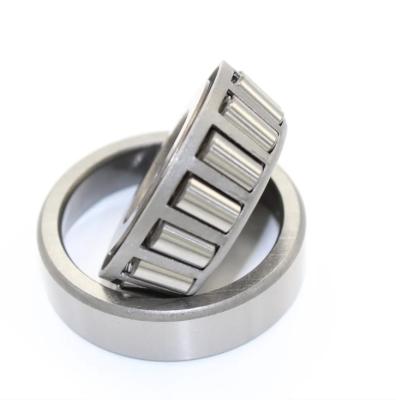 China Machienry of the tapered roller bearings used on the Crane Plant 30203 small truck for sale