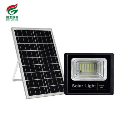 China ROAD 40w Outdoor Housing Waterproof Remote Control Solar Floodlight Led Solar Flood Light for sale