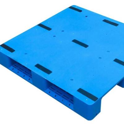 China 1200x1000x150mm single faced reinforced hygenic plastic pallet with anti slip mats for sale