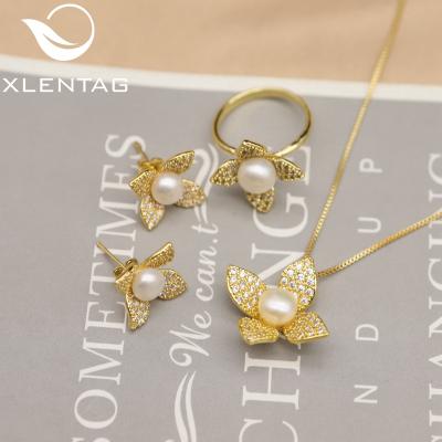 China Vintage Fashion Ladies Jewelry Set Natural Freshwater Ring Jewelry Gift Flower Shape Party Pearl Necklace Earrings Set for sale