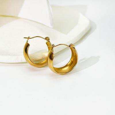 China Gold plated chunky vintage stainless steel hoop earrings E0158 classic wide huggie earring for women minimalist gold plated chunky steel hoop earrings stainless for sale