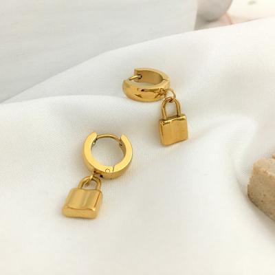 China Trendy Creaive Earrings Padlock Circles Earrings Gold Color Lock Circle Earring Padlocks Geometric Titanium Steel Silver Titanium Steel Earrings circles for sale