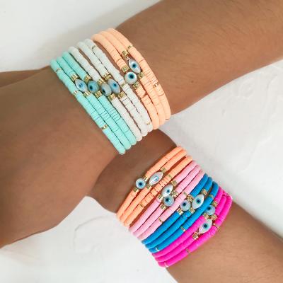 China Luminous Color Pottery Disc Bracelet B0071 Soft Colorful Natural Shell Eye Bead Bracelet For Women Luminous Soft Pottery Disc Color Bracelets Summer Stackable Jewelry for sale