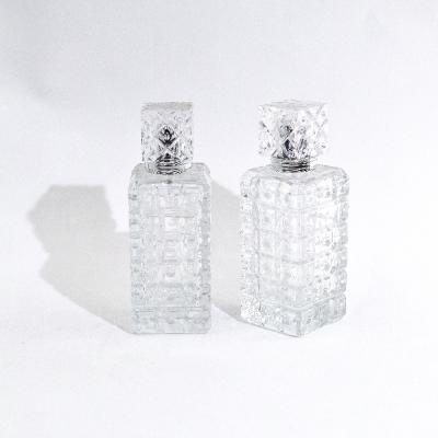 China Personal Care Square 100ml Luxury Glass Perfume Bottle With Crystal Crimped Cap In Stock for sale