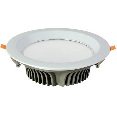 China Modern Indoor Ip44 100v-277v AC Cabinet Hotel Commercial Ceiling Lamp Recessed 15w smd downlight led 18w for sale