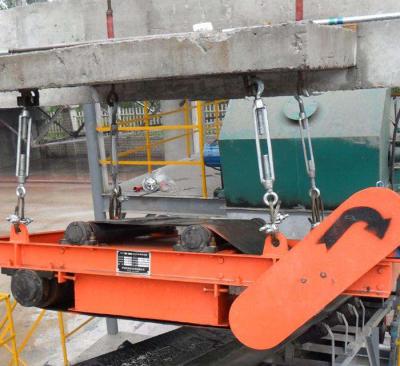 China Manual Suspended Self Cleaning And Cleaning Conveyor Magnetic Separator for sale